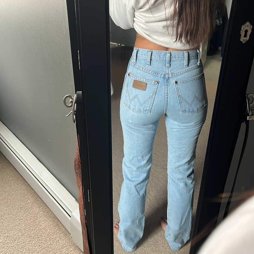 Women's Light Blue Jeans